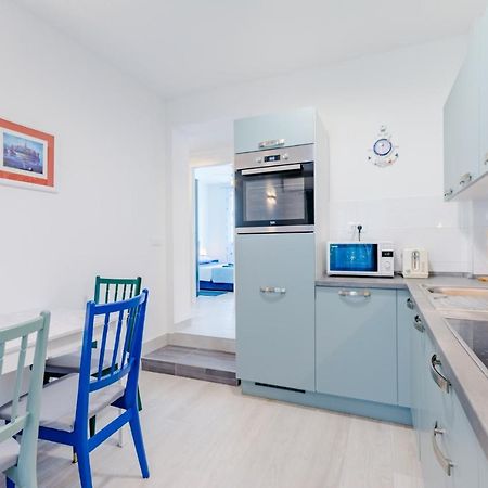 Apartment Karlo Kaštela Екстериор снимка