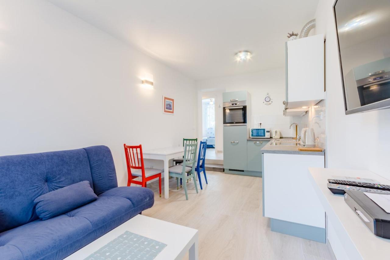 Apartment Karlo Kaštela Екстериор снимка